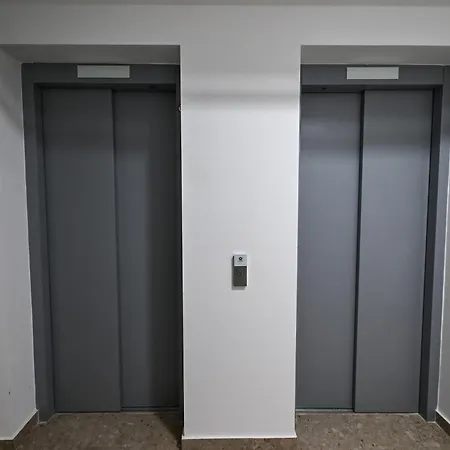 Emily's Self Check-in & Private Parking Apartamento