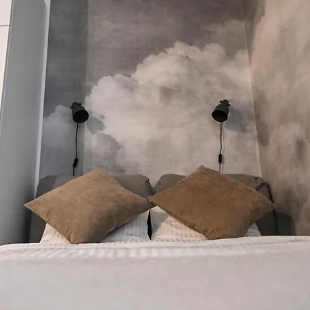 Emily's Self Check-in & Private Parking Apartamento Craiova