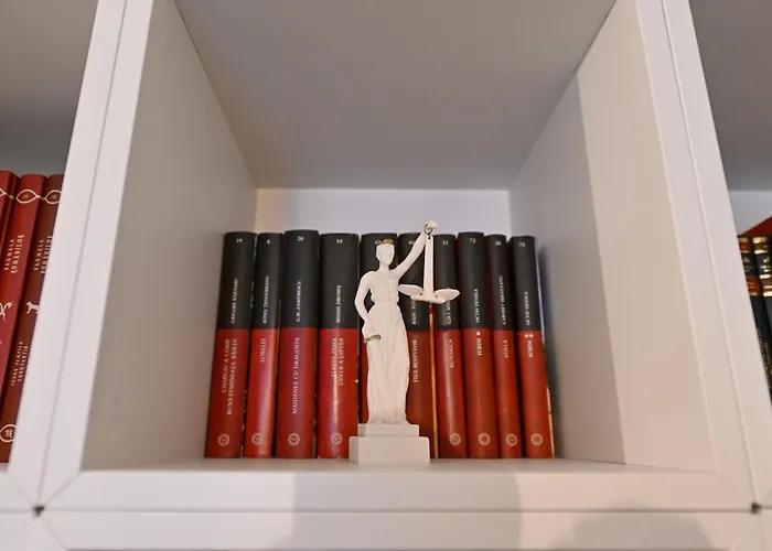 Emily's Self Check-in & Private Parking Appartamento