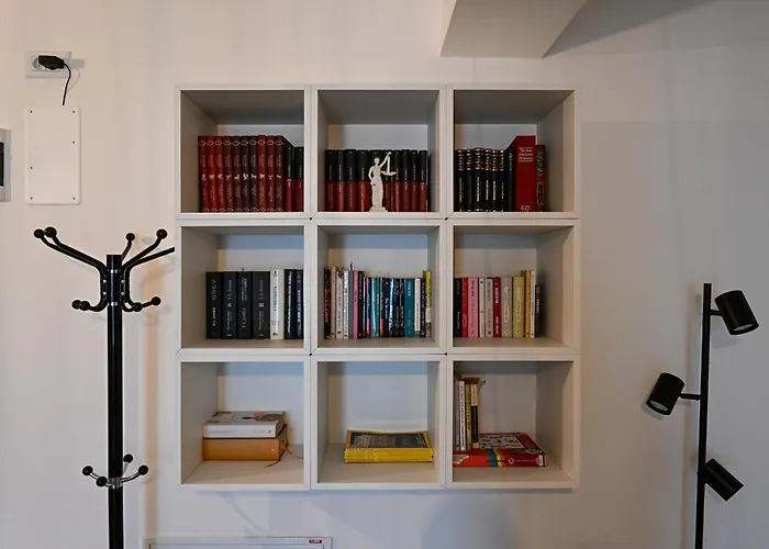 Emily's Self Check-in & Private Parking *